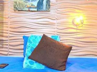 Offline mia-pineda on CamSoda