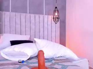 Offline my-friends-mom on CamSoda