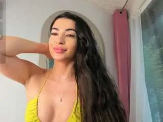 naila-777 — Squirt show! Let`s make this kitty explode! [3333 tokens remaining]