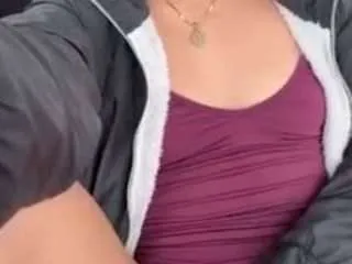 Offline naughtyfriends on CamSoda