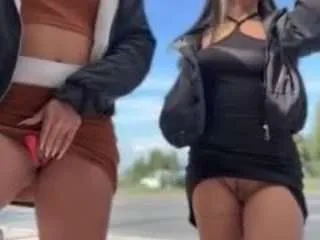 Offline naughtyfriends on CamSoda