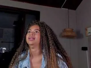 Offline nayahh on CamSoda