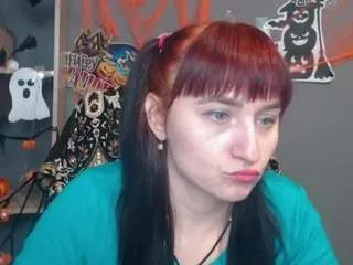 ninaflawlees on CamSoda