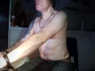 Offline oskarslammer on CamSoda