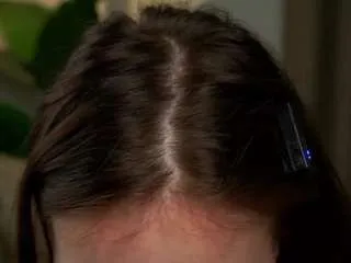 quennagales — touch a hot pussy [17 tokens remaining]