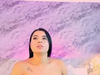 roxanneshelby on CamSoda