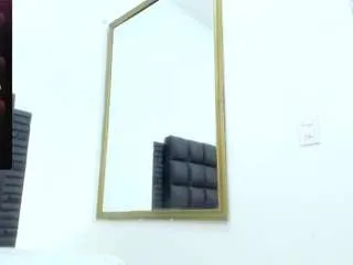 Offline sabrina-med on CamSoda