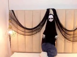 Offline scarlethill on CamSoda