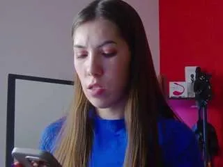 sellashinee on CamSoda 