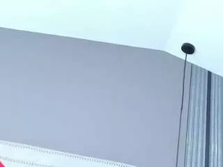 Offline slut-milf on CamSoda