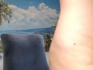 soaring-love on CamSoda