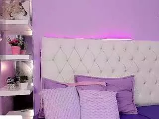 Offline sofi-hdz on CamSoda