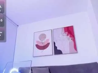 Offline sofia-jones on CamSoda