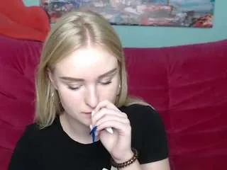 Offline sofysoft on CamSoda