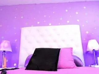 Offline sophia-models on CamSoda