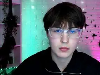 Offline teo-wilson on CamSoda