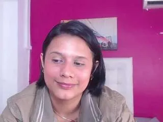 Offline tiny-whore18 on CamSoda