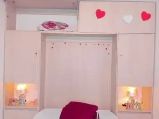 Offline trishamoon on CamSoda