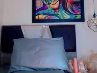 Freechat valentina-kiss on CamSoda