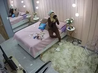 Offline voyeurcam-casa-salsa-bedroom-2 on CamSoda