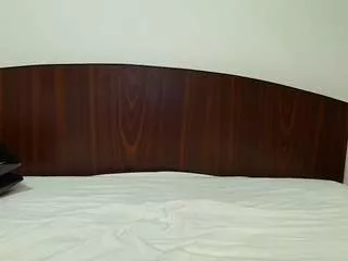 Offline yourbaby85567 on CamSoda