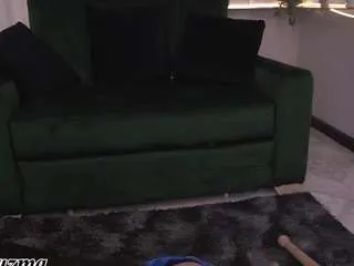 Offline zoe-cruz21 on CamSoda