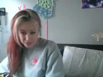 0_jinx_0 — 0_jinx_0's room #new #horny #newgirl #cute #newbie