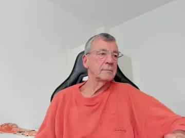 200gentleman on Chaturbate