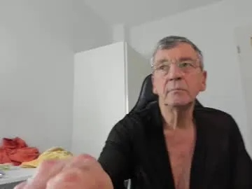 200gentleman on Chaturbate