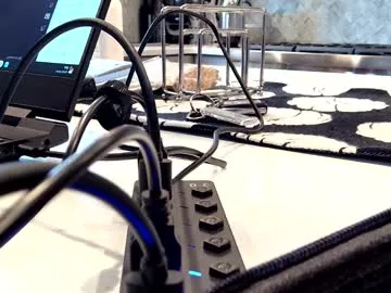 3totangox on Chaturbate