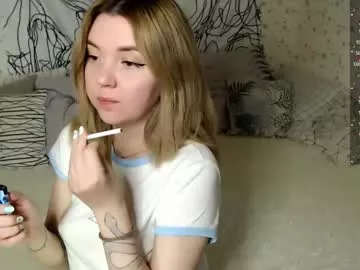 Offline _blonde_barbie_ on Chaturbate