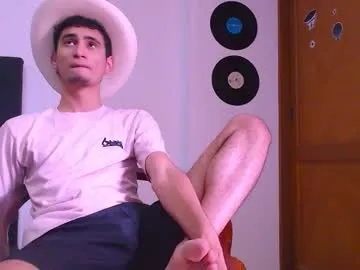 Offline _gsusss on Chaturbate