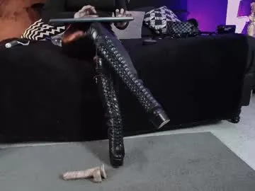 Freechat _jade_16 on Chaturbate