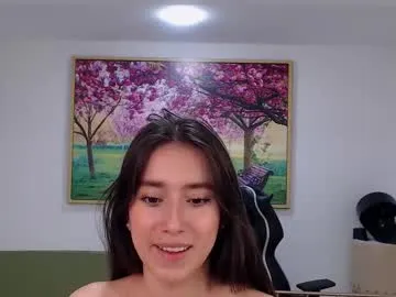 Freechat adhara_kitten on Chaturbate