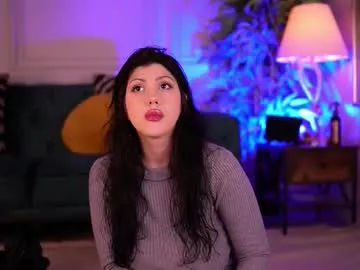 Offline alenacapricious on Chaturbate