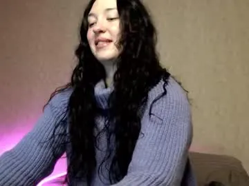 Offline alisaadoll on Chaturbate