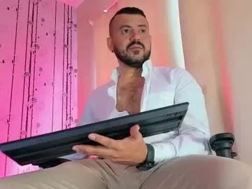 Offline alphadrip on Chaturbate