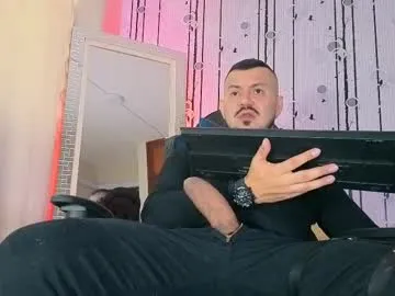 Offline alphadrip on Chaturbate