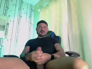 Offline alphadrip on Chaturbate