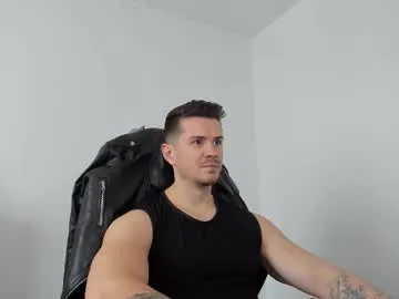 Offline alphagodleatherking92 on Chaturbate