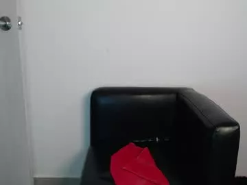 Offline ameliponce on Chaturbate