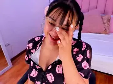 amy_ferreira — Goal: Close up pussyI am what you want, come on baby! #18  #anal #feet #bigboobs #pregnant #feet - Next Goal: Spank ass x10 Amy