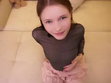 Offline angelabalay on Chaturbate