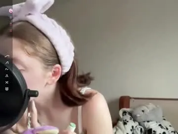 Offline angelassmith on Chaturbate