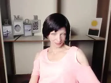 Offline angelinalov_ on Chaturbate