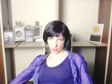 Offline angelinalov_ on Chaturbate