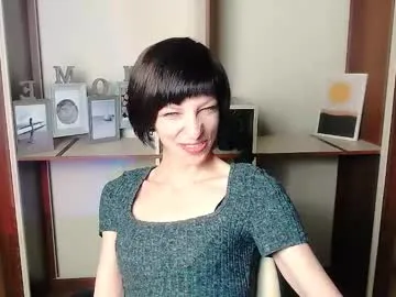 Offline angelinalov_ on Chaturbate