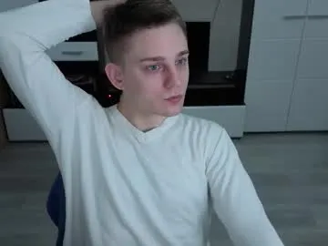 angryzan on Chaturbate