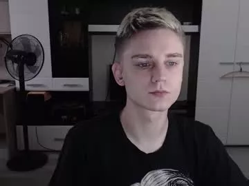 angryzan on Chaturbate