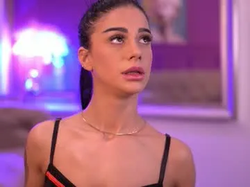 Offline arinarhodes on Chaturbate